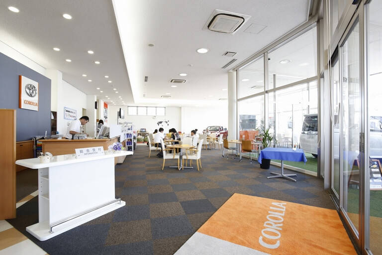 府中店内装01