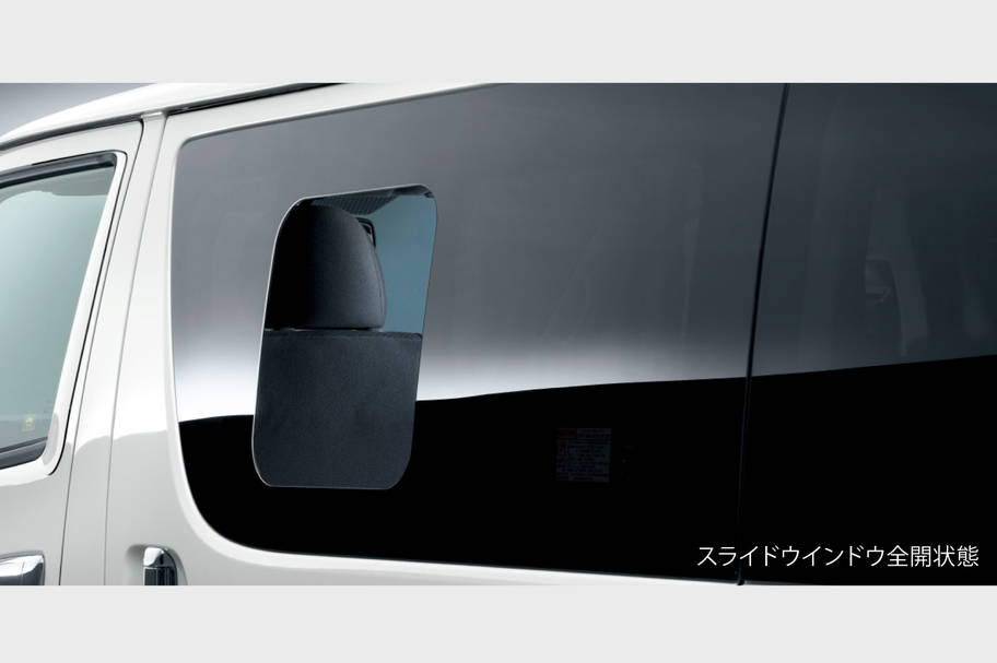 hiacevan_interior_img19