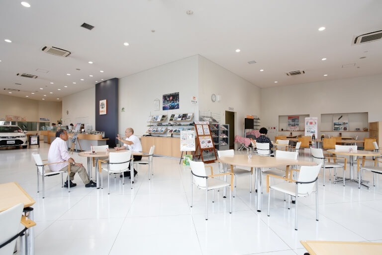 トヨタカローラ広島　東店