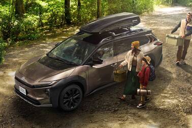 【モデル入り素材】Z（4WD）