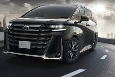 Z Premier（ターボガソリン・2WD）