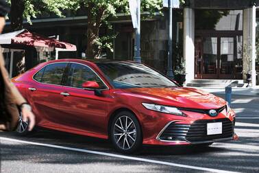 G“レザーパッケージ”(2WD)
